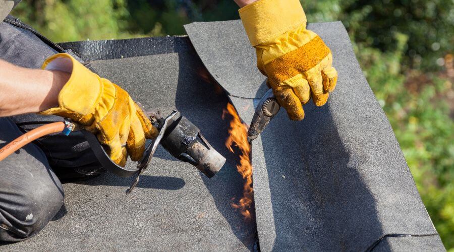 Expert tile roof repair services in Saratoga, WY